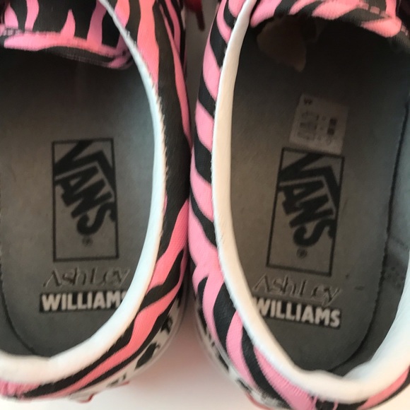 Vans Ashley Williams Special Edition Sneakers - Picture 5 of 14